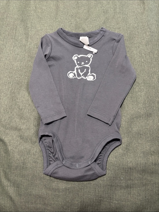 H&M Other - H & M Long-Sleeve Grey Bear One-Piece Bodysuit 12 months